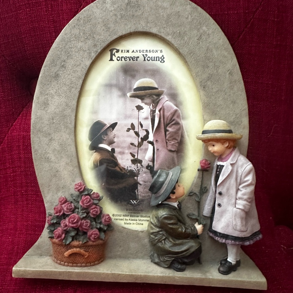 Kim Anderson Forever Young Photo Frame with Figurines enesco